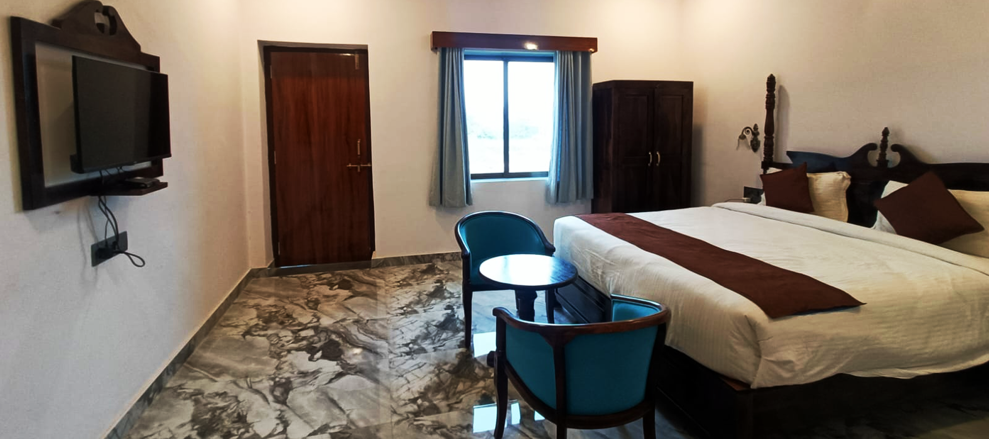 hotel room tariff in kumbhalgarh